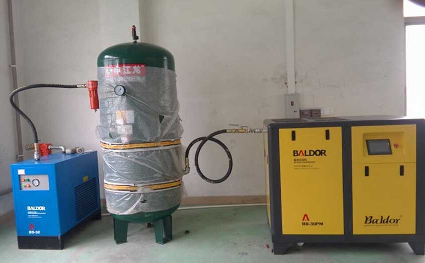 儲氣罐對螺桿空壓機(jī)到底有多么重要！